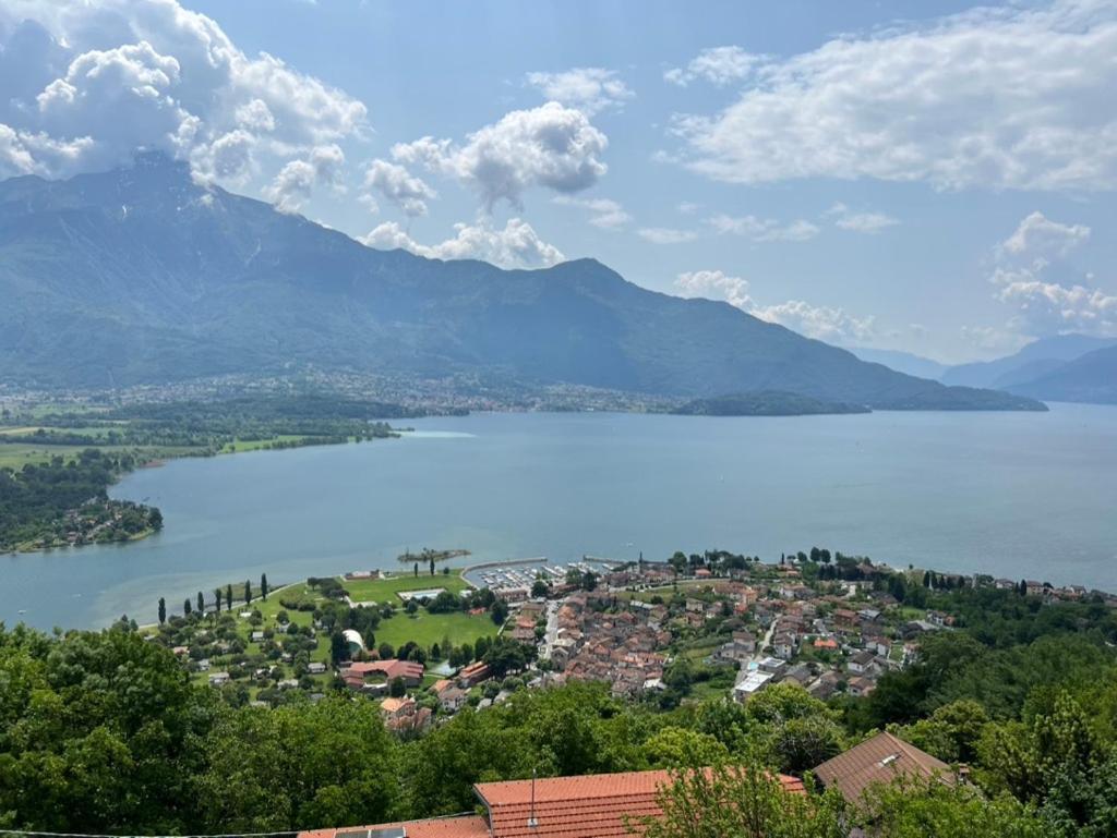 Un Balcone Sul Lago By Wonderful Italy Montemezzo Exterior photo